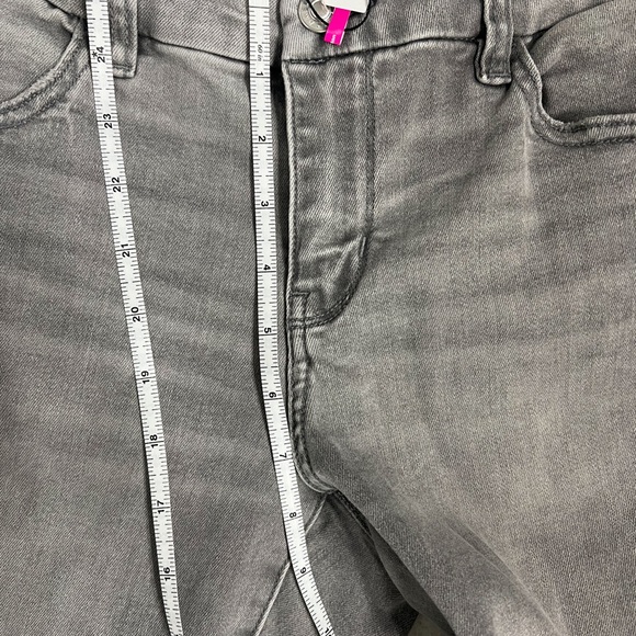 American Eagle Gray Low Rise Curvy Stretch  Jeggings Size 8 - Picture 4 of 8